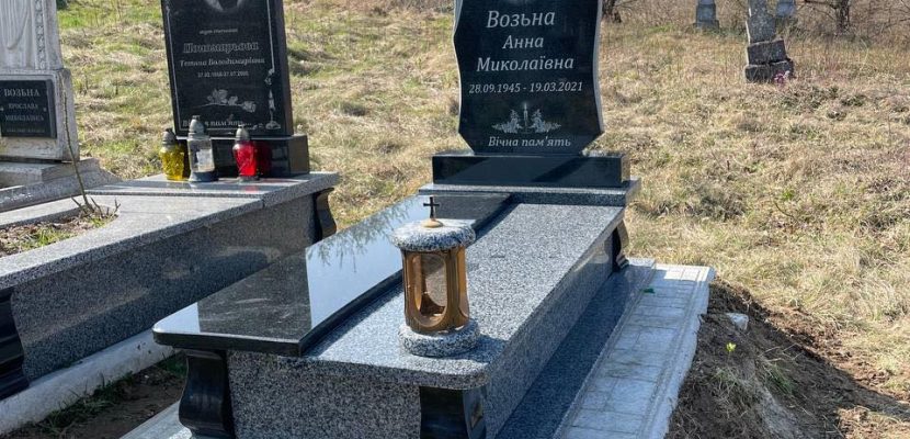 Види гранітних пам’ятників з унікальним дизайном: авторські роботи майстрів Львівської області