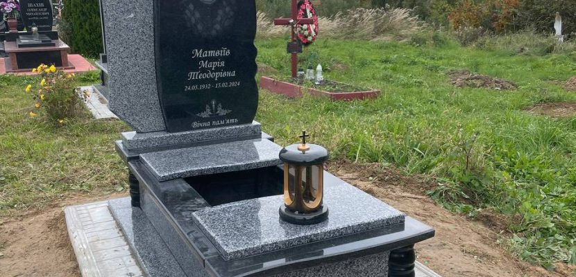 Як увічнити хобі чи професію людини на памятнику