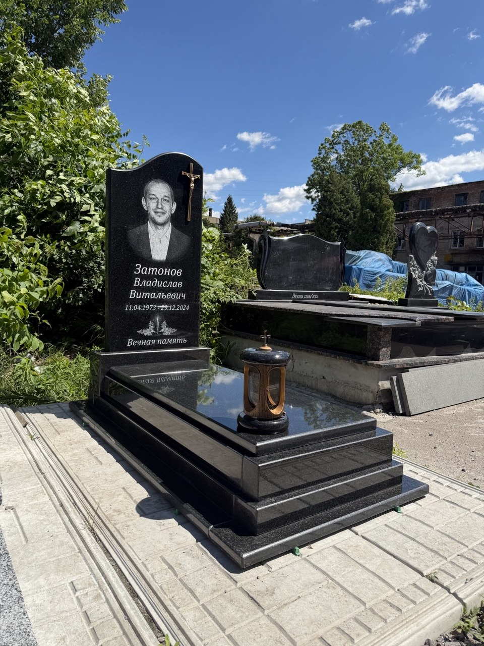 Одинарний гранітний пам'ятник у Львові №44 - Зображення 2
