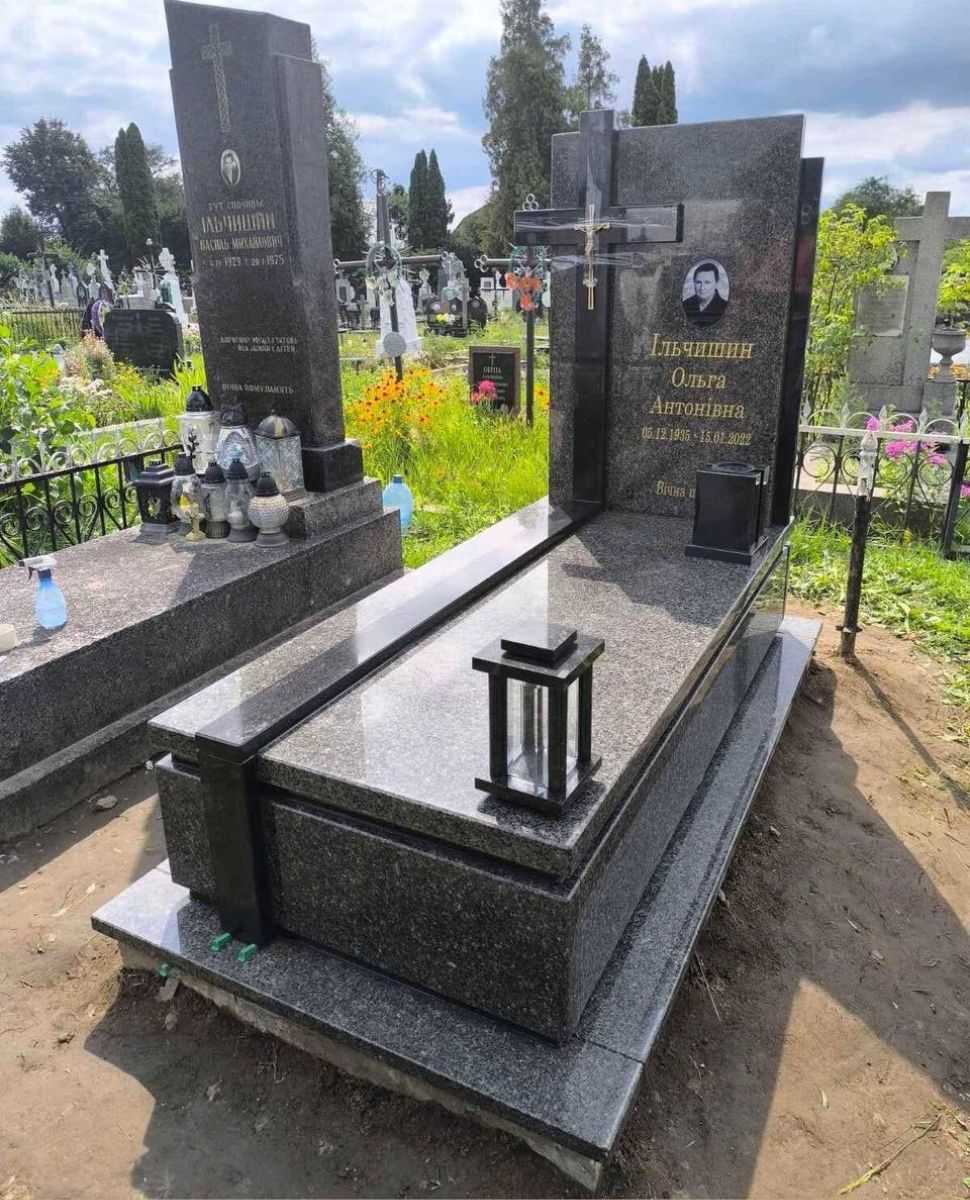 Європейський одинарний пам'ятник №14