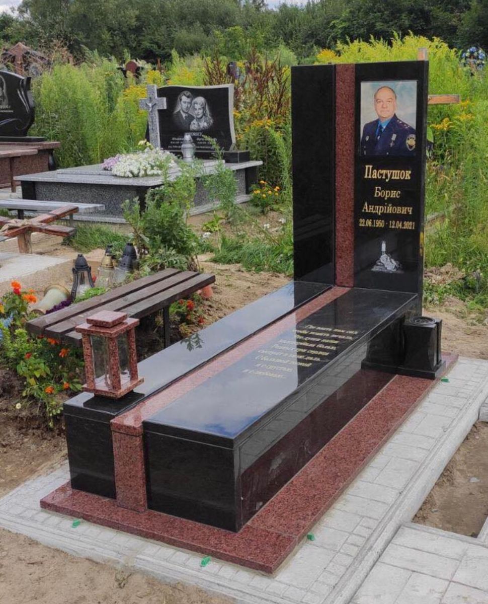 Європейський одинарний пам'ятник №23