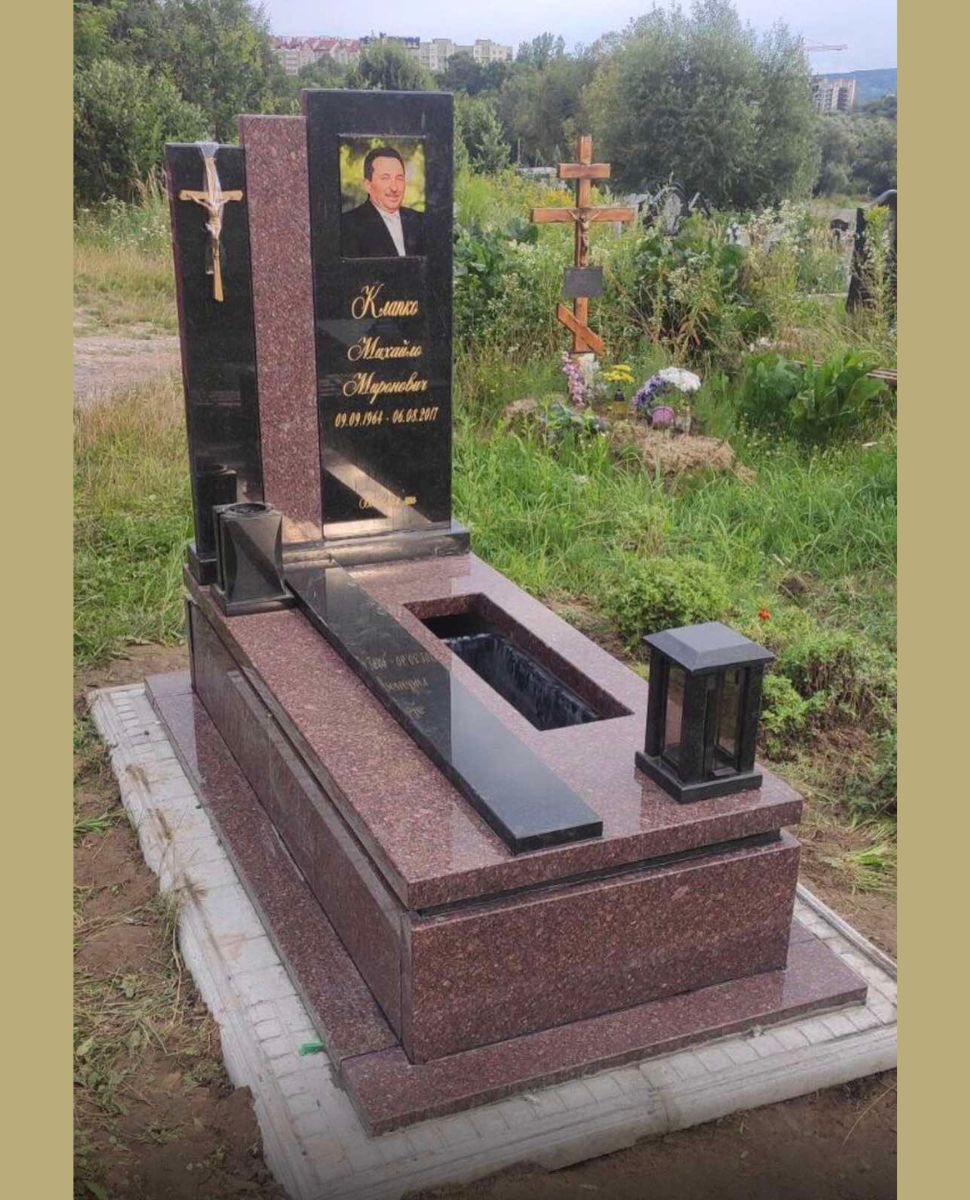 Європейський одинарний пам'ятник №24