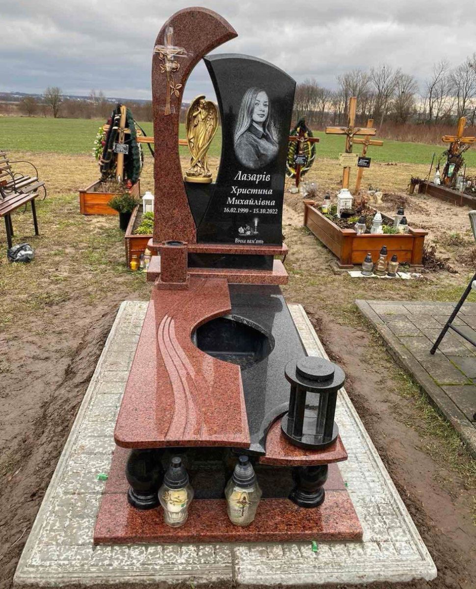 Одинарний пам'ятник №9